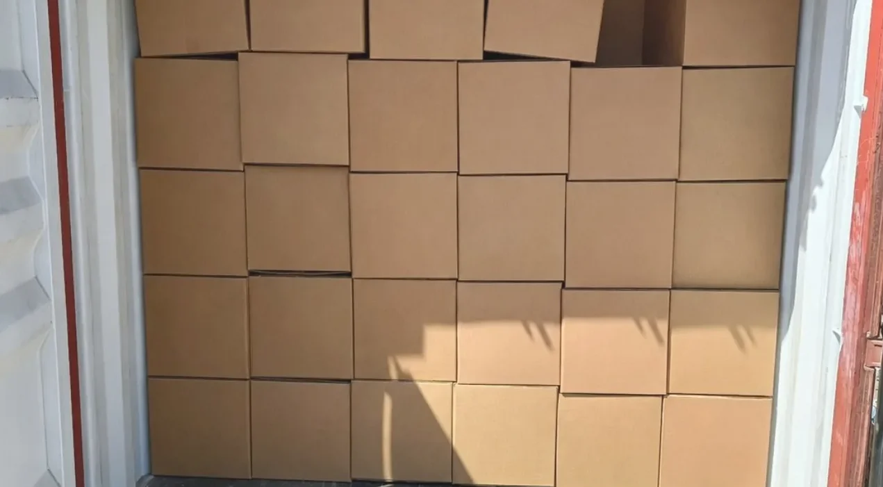 Diamond-herbs-storage-and-transportations (8) Diamond-herbs-storage-and-transportations (8)